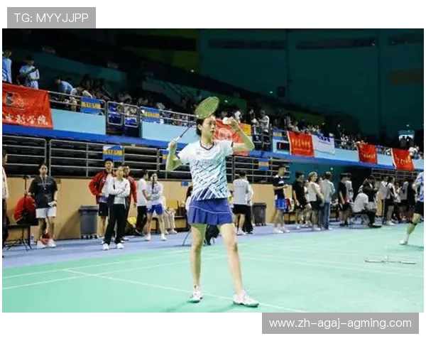 羽毛球女将奋斗路:从训练场到世界赛场的荣耀与挑战 羽毛球女将奋斗路:从训练场到世界赛场的荣耀与挑战